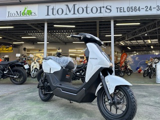 ☆話題の電動スクーター　Ｉｃｏｎ　Ｅ入荷☆